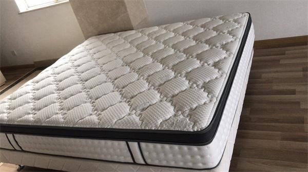 <a href=http://www.getthehelloutofdoge.com/news_article.html?news_id=118>天津床墊批發</a>